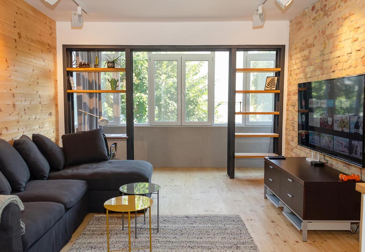Bright & Spacious 1Bd Apartment With A Charming Balcony By Flat Mаnager 바르나 외부 사진