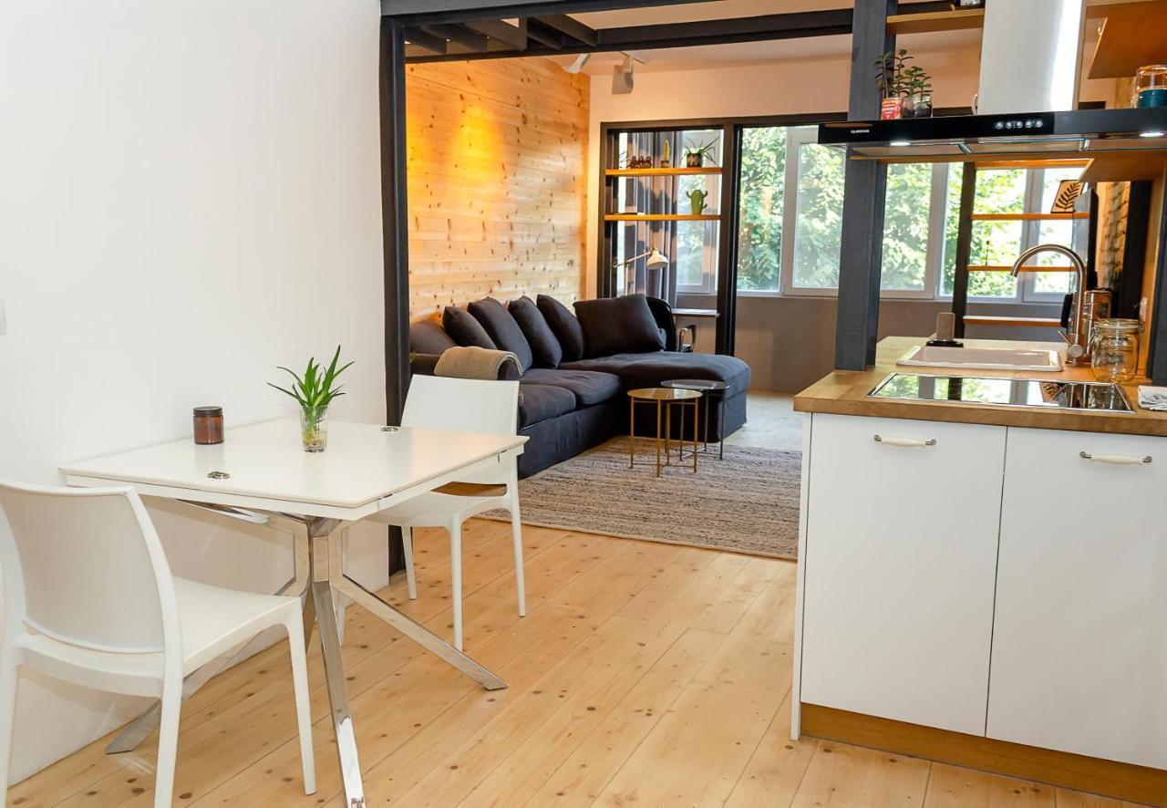 Bright & Spacious 1Bd Apartment With A Charming Balcony By Flat Mаnager 바르나 외부 사진